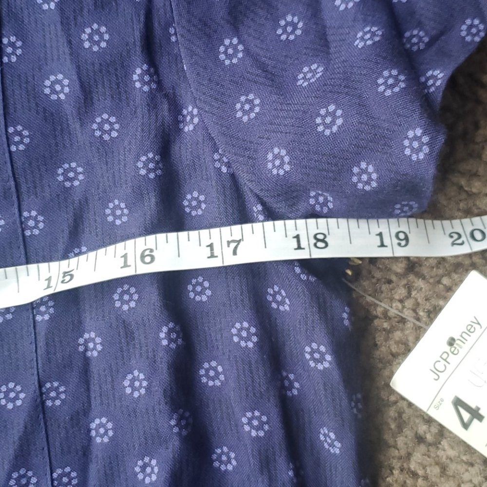 Dress - Picture 11 of 16
